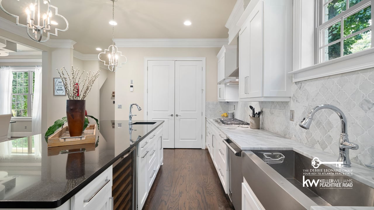 The Strategic Window: Why Listing Your Metro Atlanta Luxury Home in August Beats the Post-Labor Day Rush