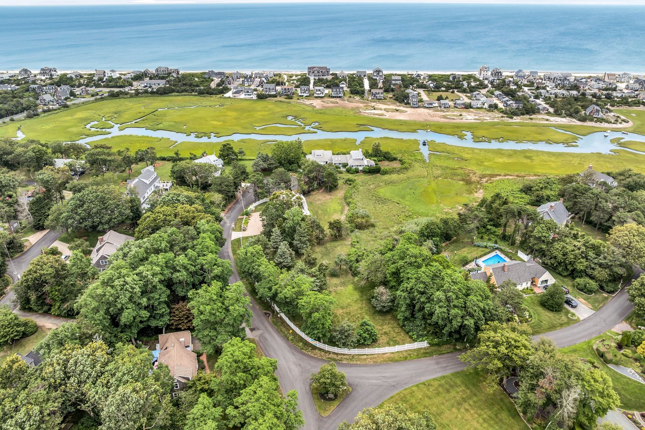 Waterfront Retreat in Scorton Marsh