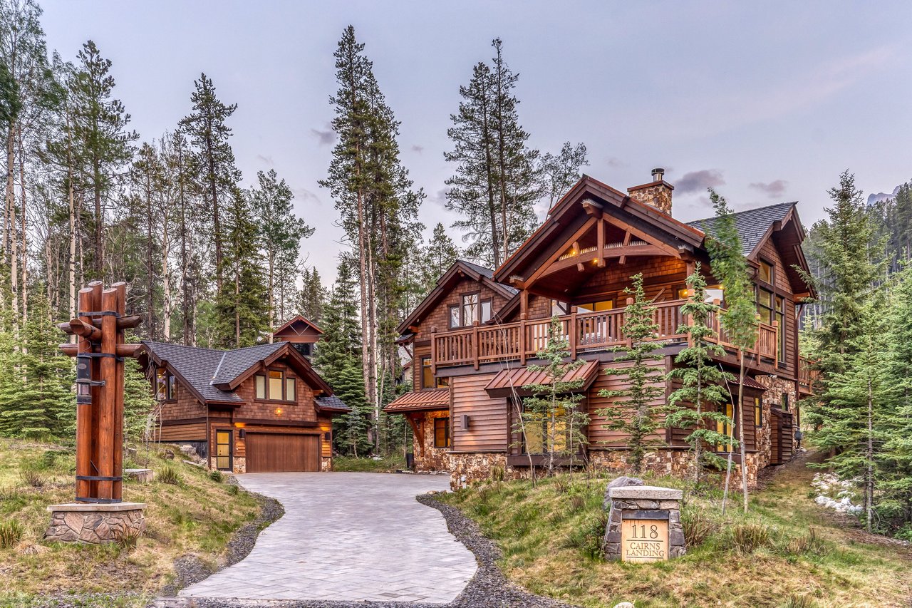 Refined Mountain Living at Cairns Landing