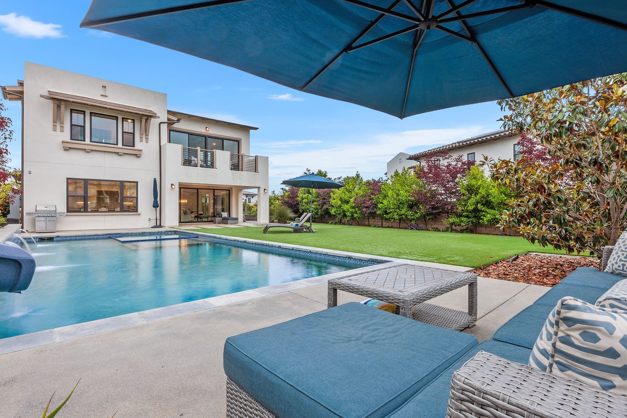 6190 Sagebrush Bend Way