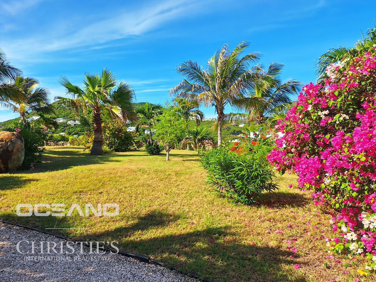 Exceptional Villa – Panoramic Ocean View (Oyster Pond)