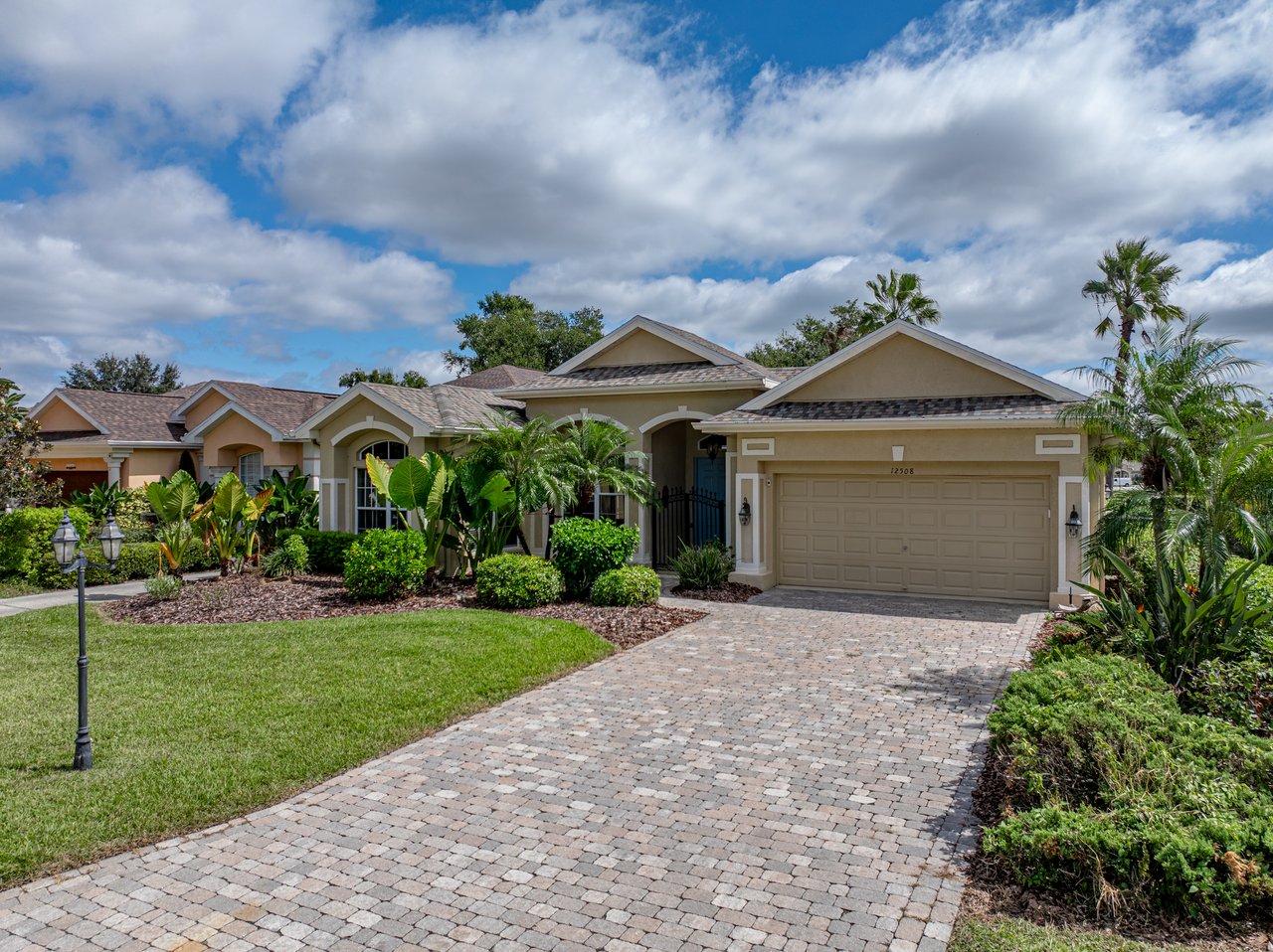 12508 FOREST HIGHLANDS DR