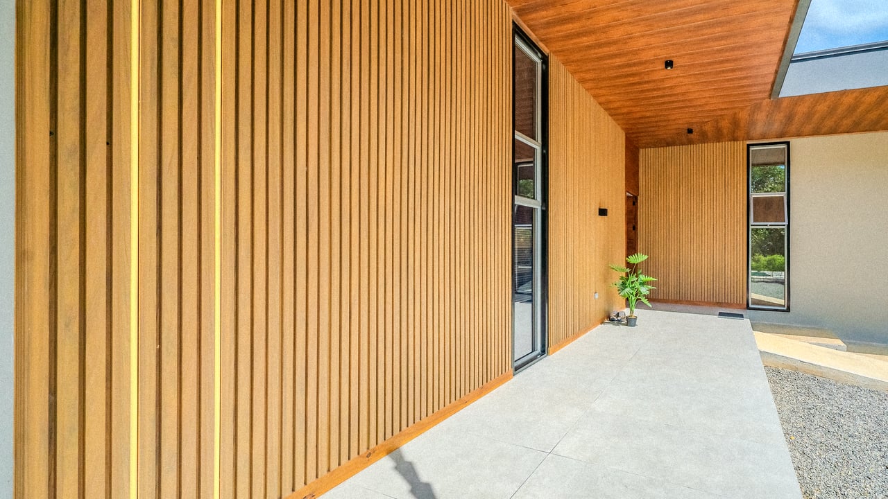 Brand New Tropical Jungle Home in Ojochal