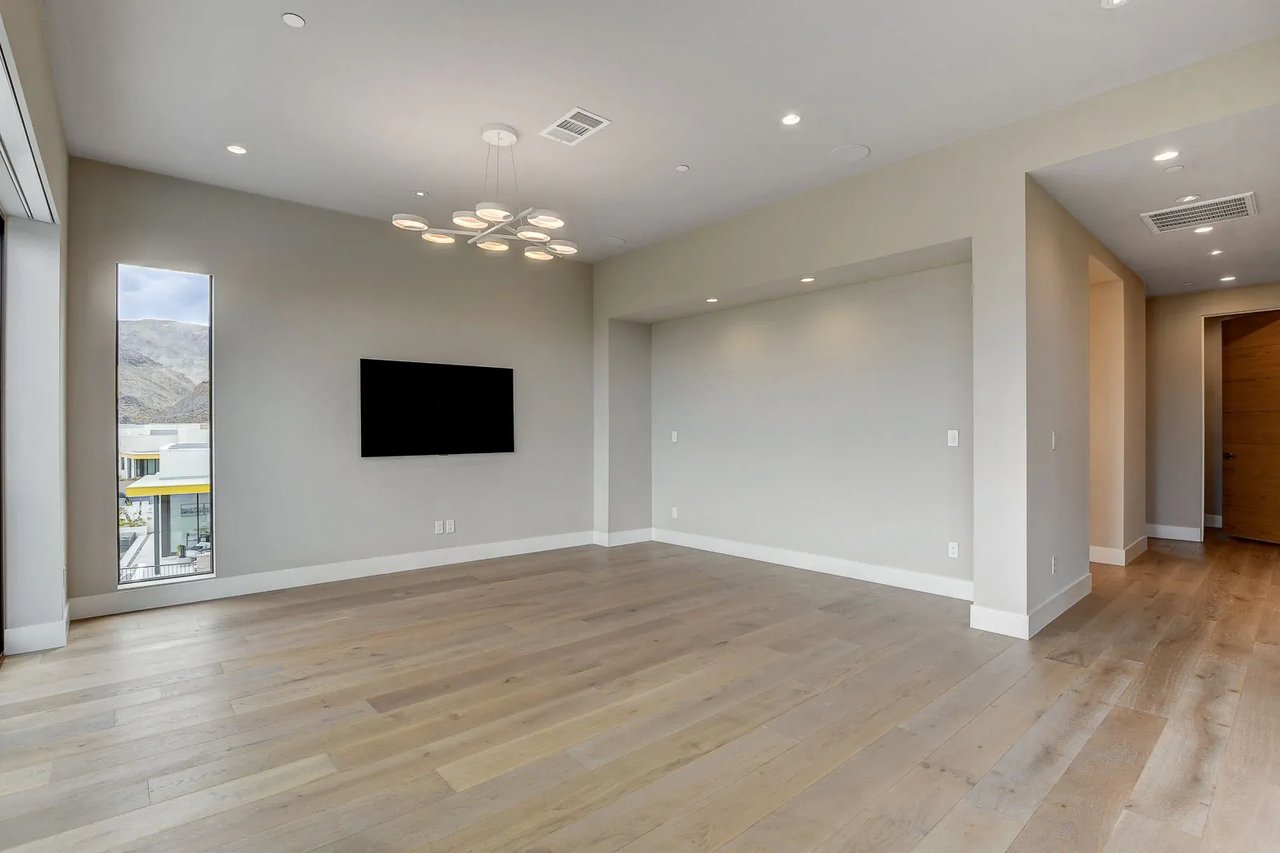 Modern Model Home for Sale in MacDonald Highlands