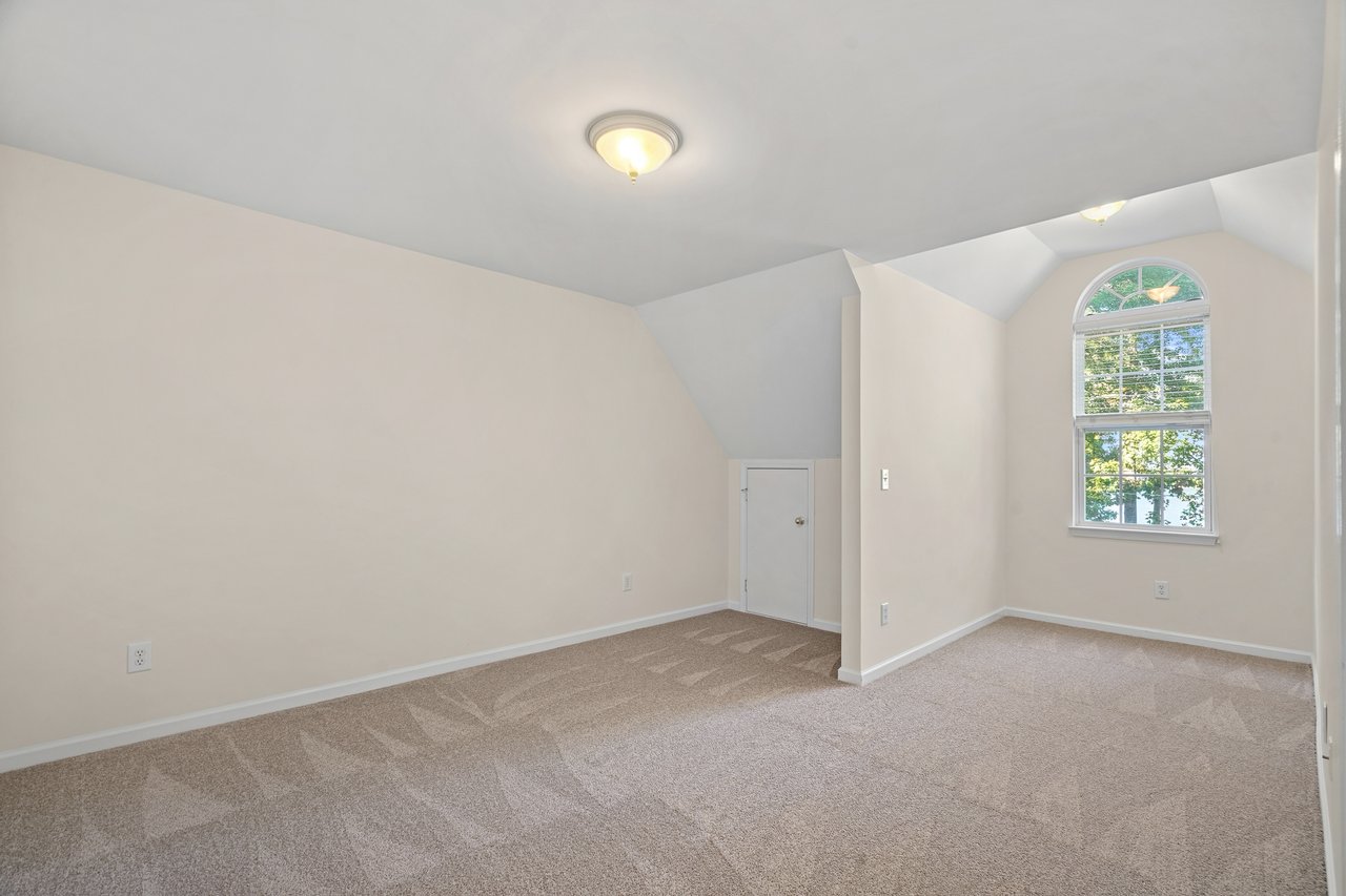 390 Robinson Road
