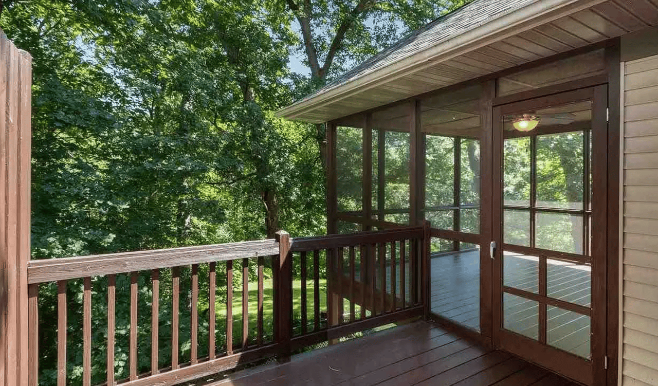 125 E Dovetail Dr