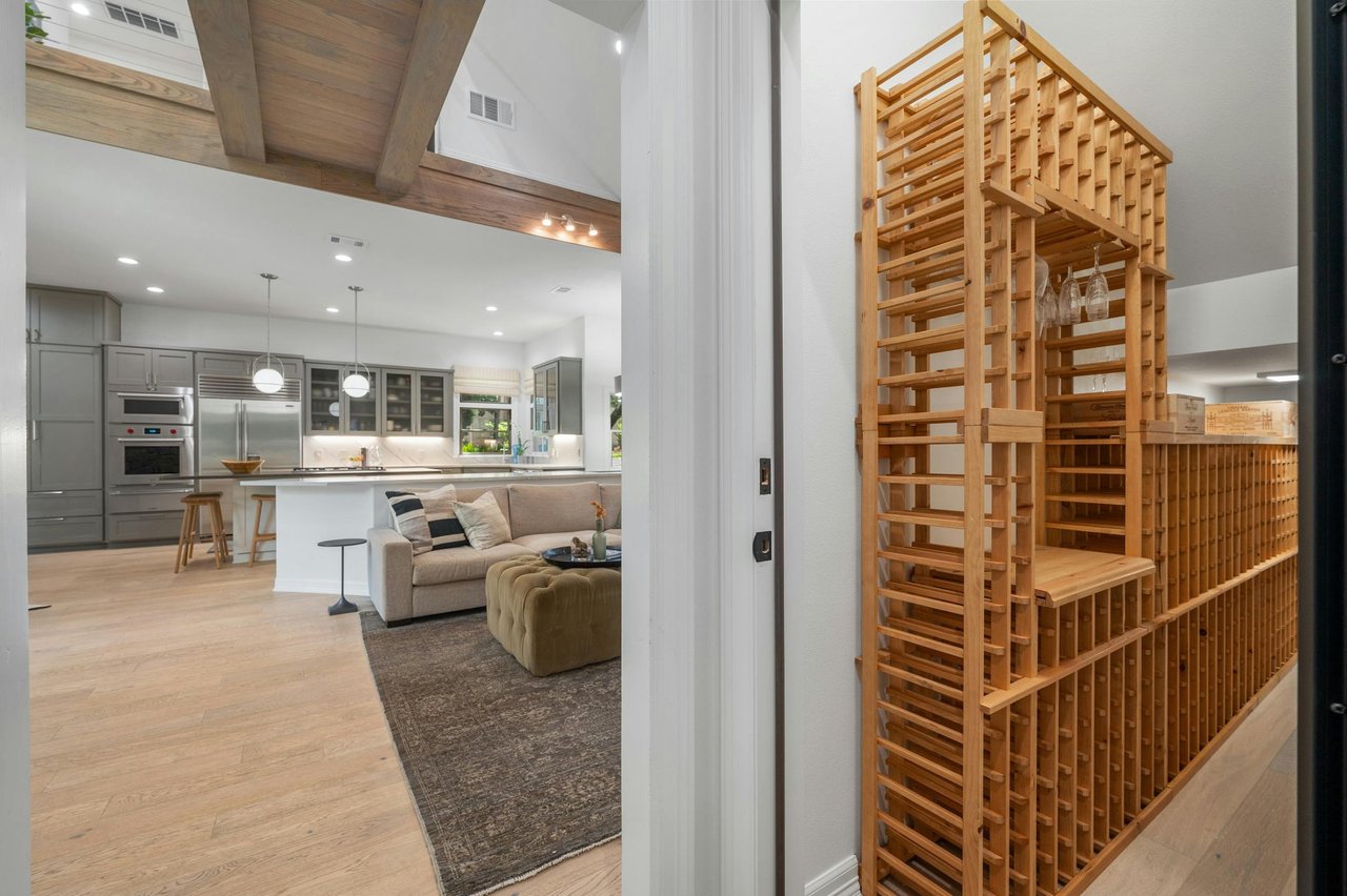 2928 Chatelaine Drive