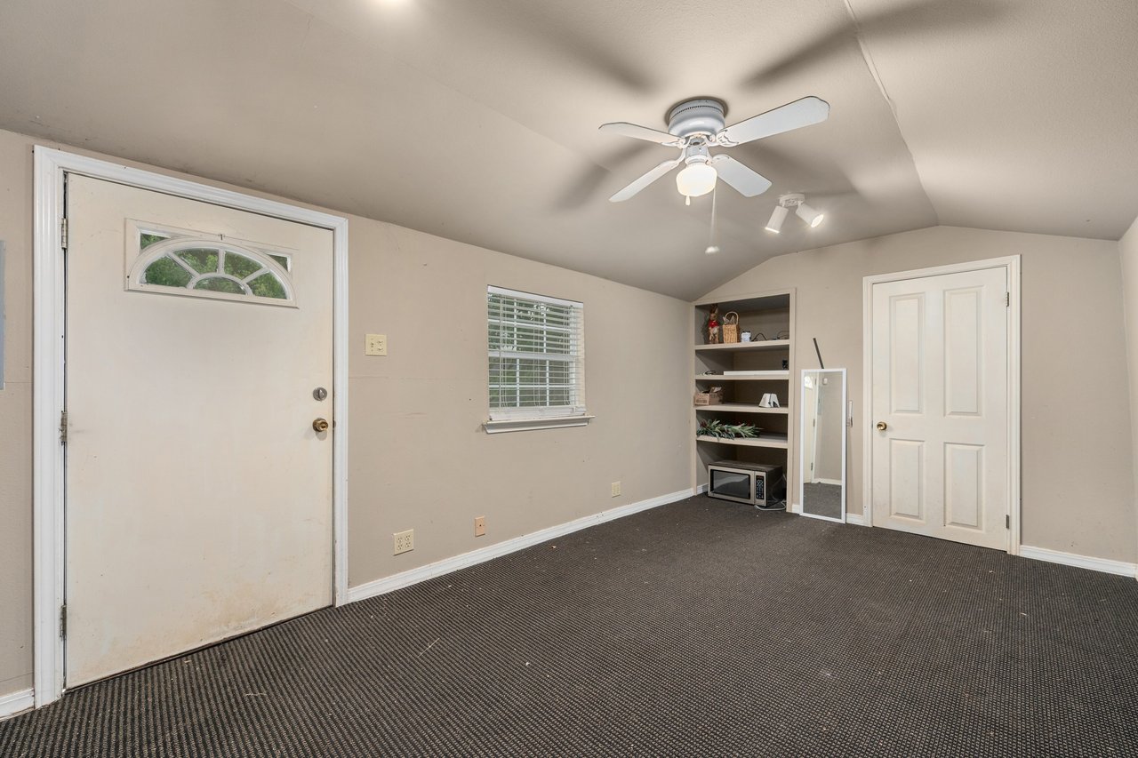 2408 Dormarion Lane