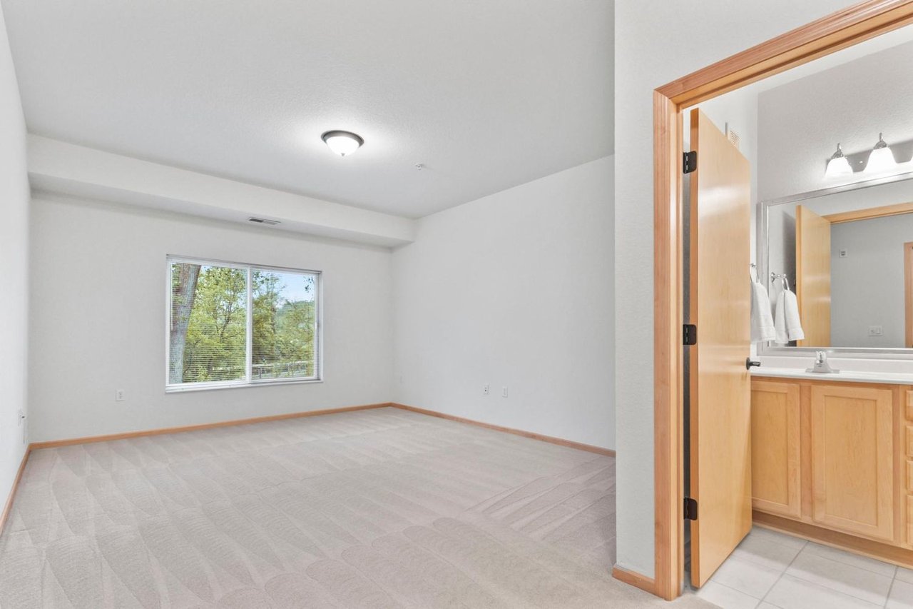 7100 Metro Blvd #116