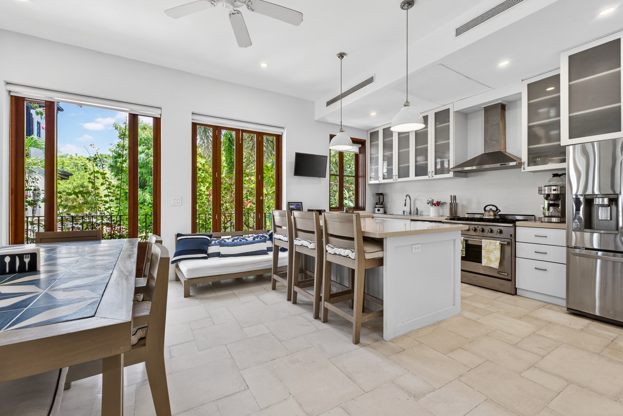 25 Paseo Del Mar | Best-Priced Beachfront Home in Las Catalinas