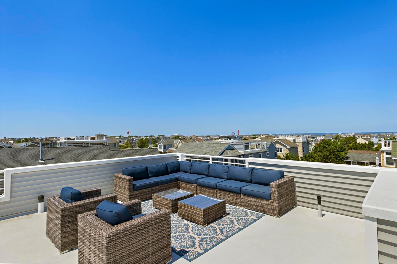 10 11th Street