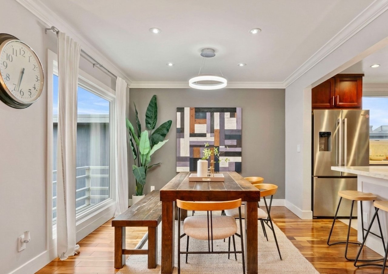 23 Fernwood Ave