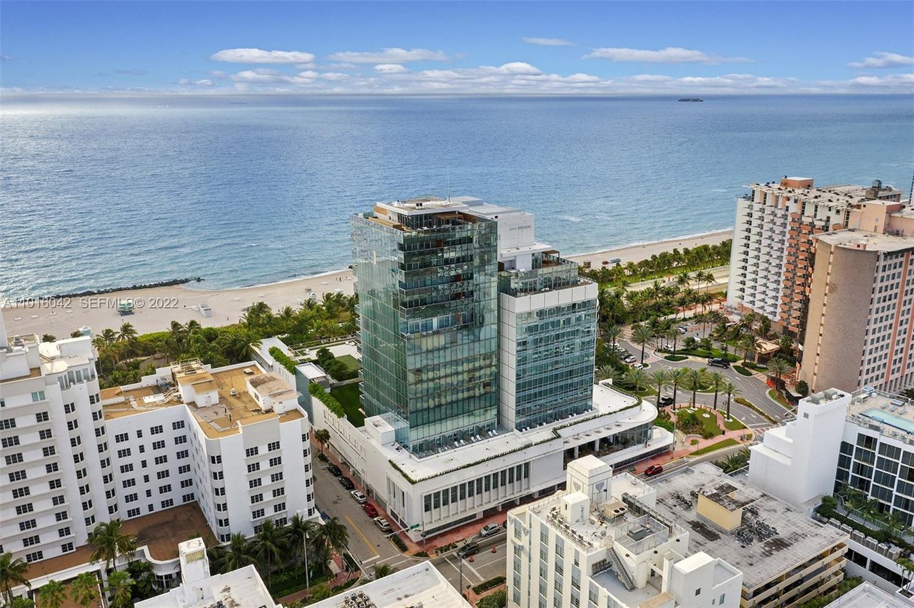 2901 Collins Ave, #901