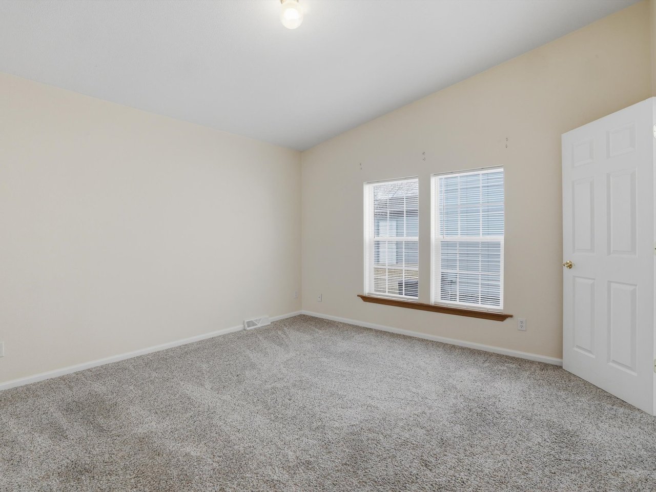 4578 Gray Fox Heights 52