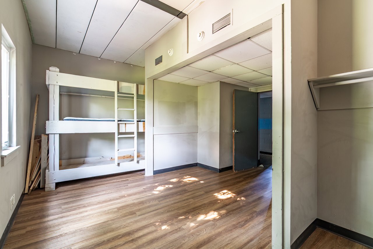 Ball State Greek House Goes to Public Auction