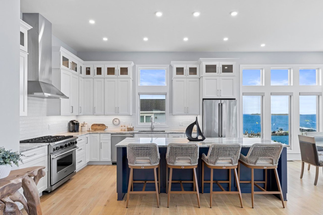 108 W 15th Street