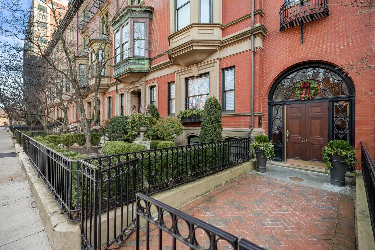 36 Commonwealth Avenue