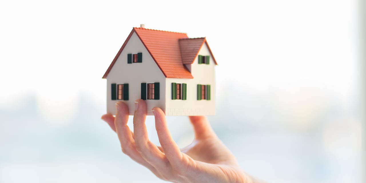 Market Update: Small Biz Holds Steady, Housing Faces Squeeze