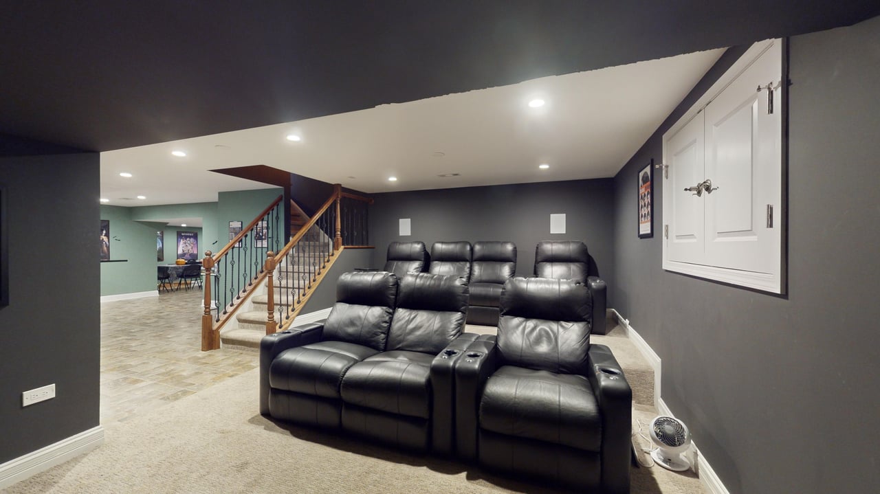 7N108 Hastings Dr 