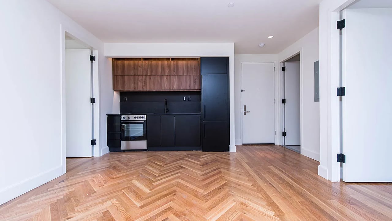1 Duffield St 405