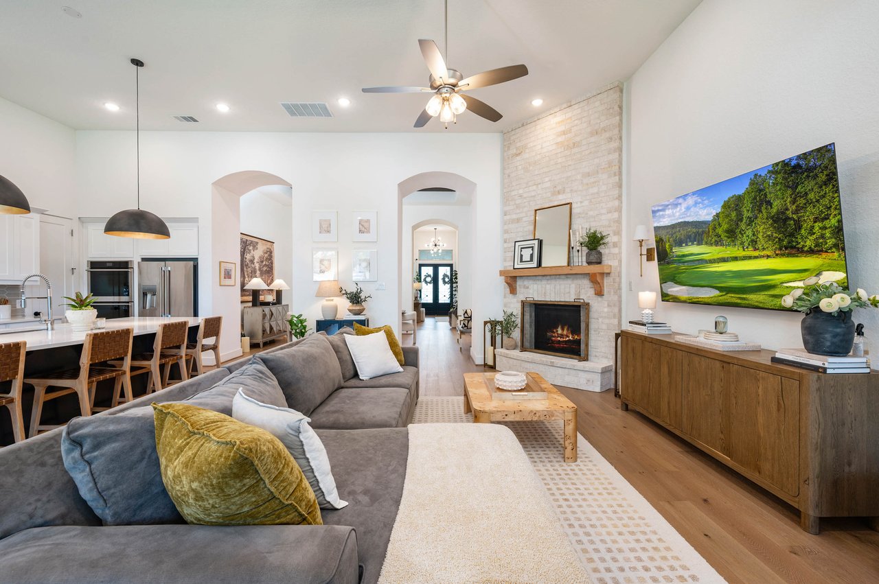 10039 Sarah Place