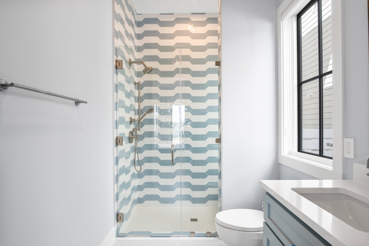 221 Teakwood Drive, Port Aransas, TX 78373