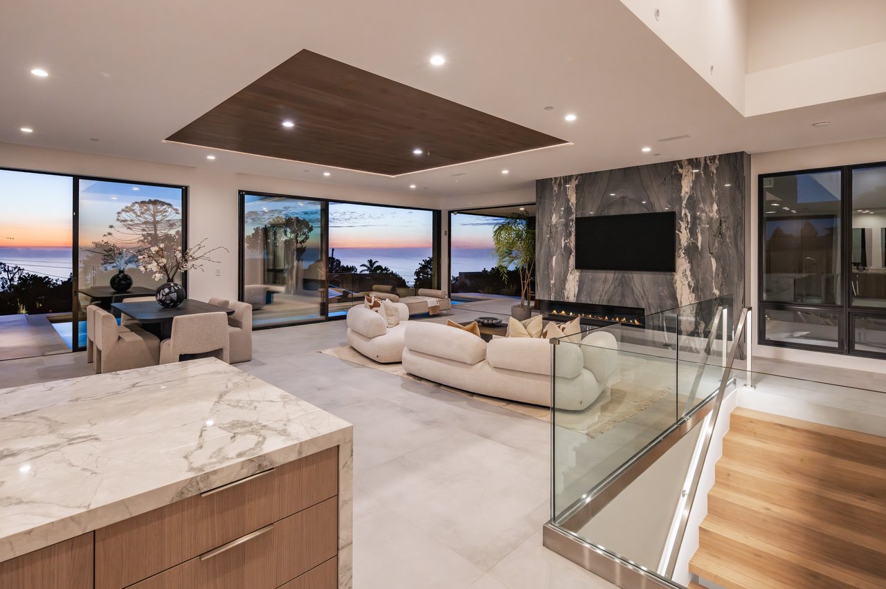 722 Ampitheatre Drive, Del Mar