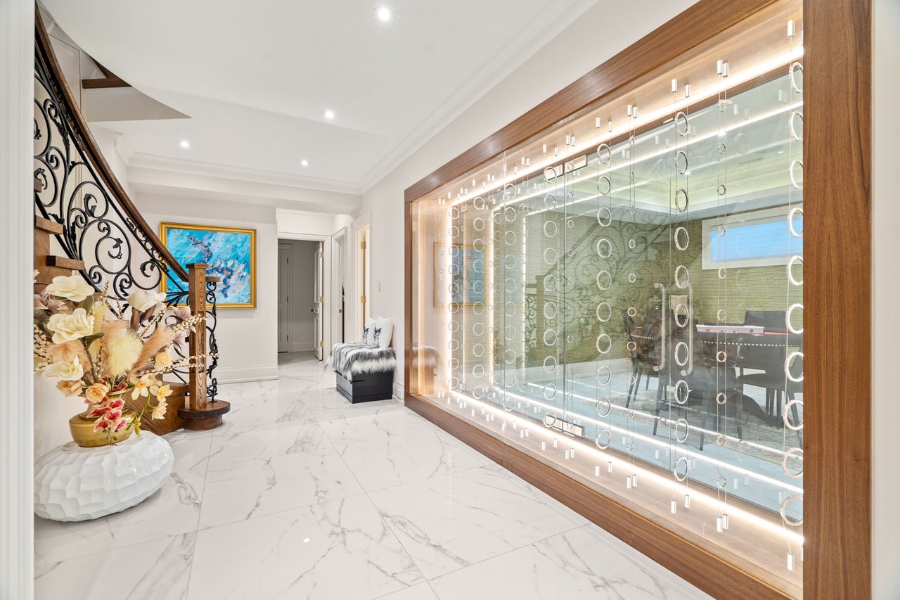 A Rare Ravine Estate