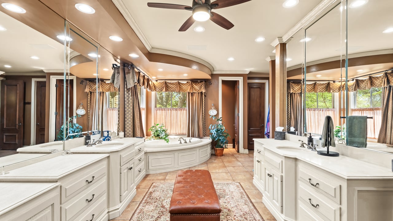 Listing of the Week - Gated Saratoga Farms in Edmond, Oklahoma - Wyatt Poindexter - The Agency Oklahoma 