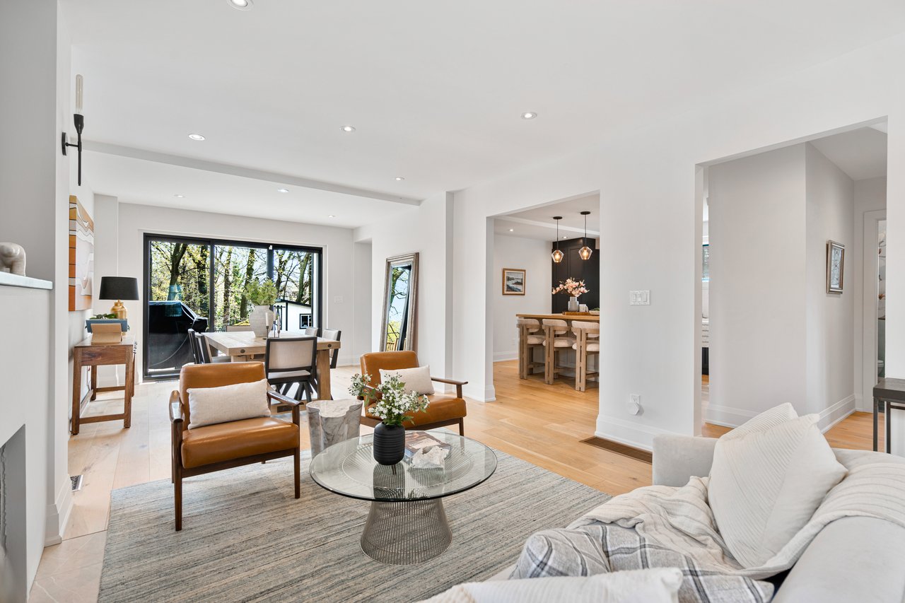 27 Bracken Ave