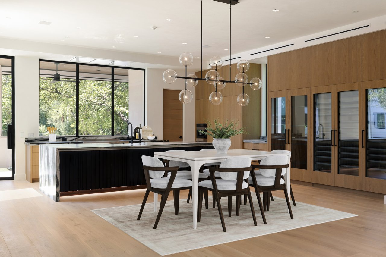 2503 Westlake Dr #302