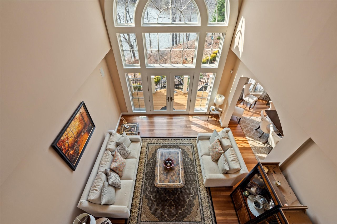 10036 Lake Occoquan Dr