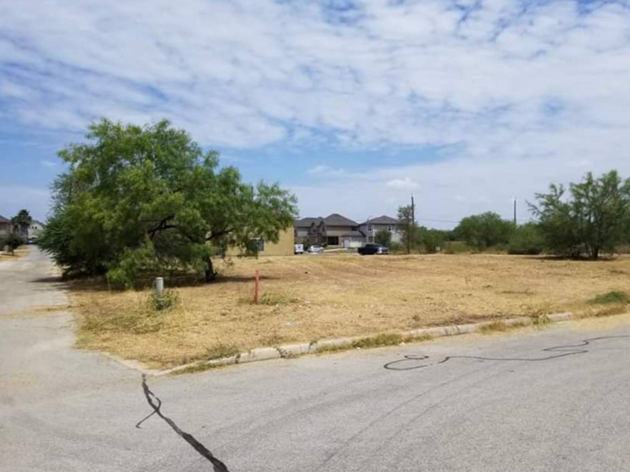 10407 Hunters Pond