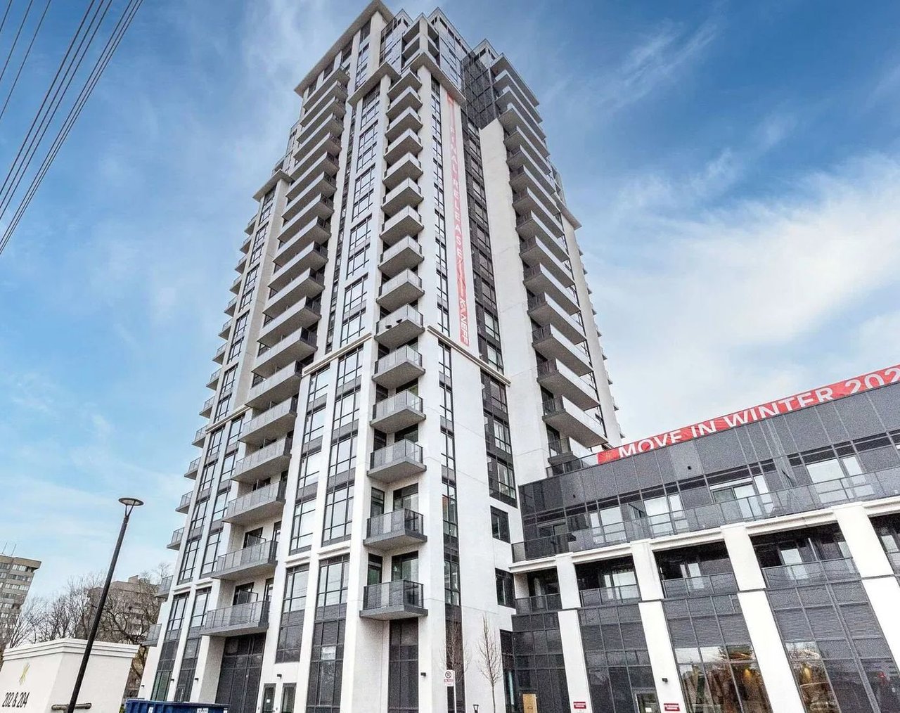 204 Burnhamthorpe Road Unit: 1804