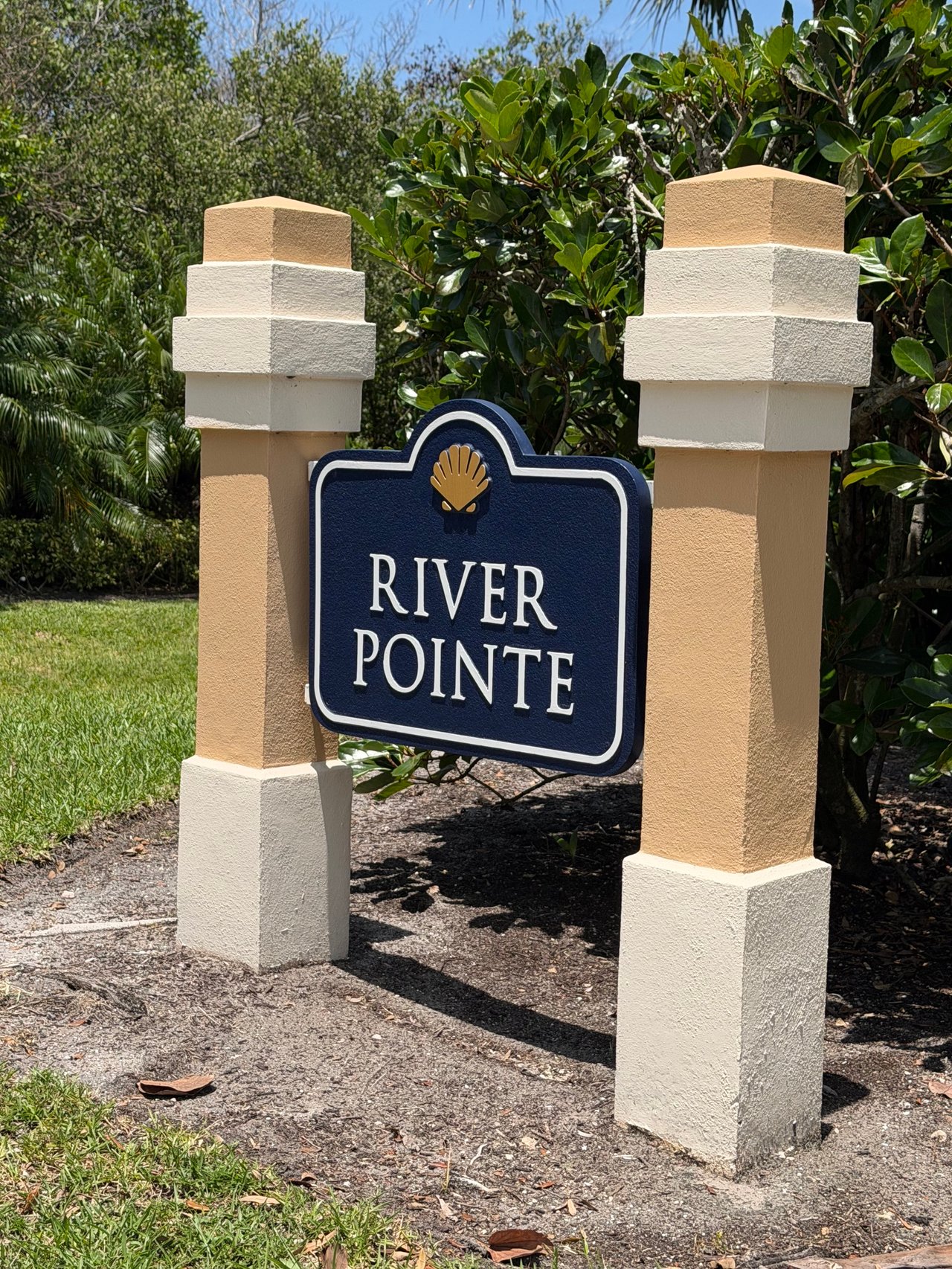 River Pointe