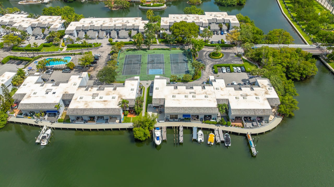 214 Poinciana Dr Sunny Isles