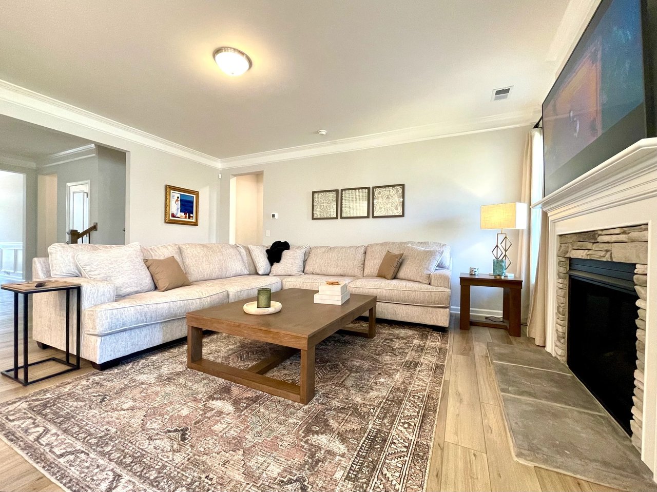 SOLD- Discover Modern Elegance: Move-In Ready Gem at 552 Bartoli Ct., Simpsonville SC – Offered by David Locke of Locke and Key Associates