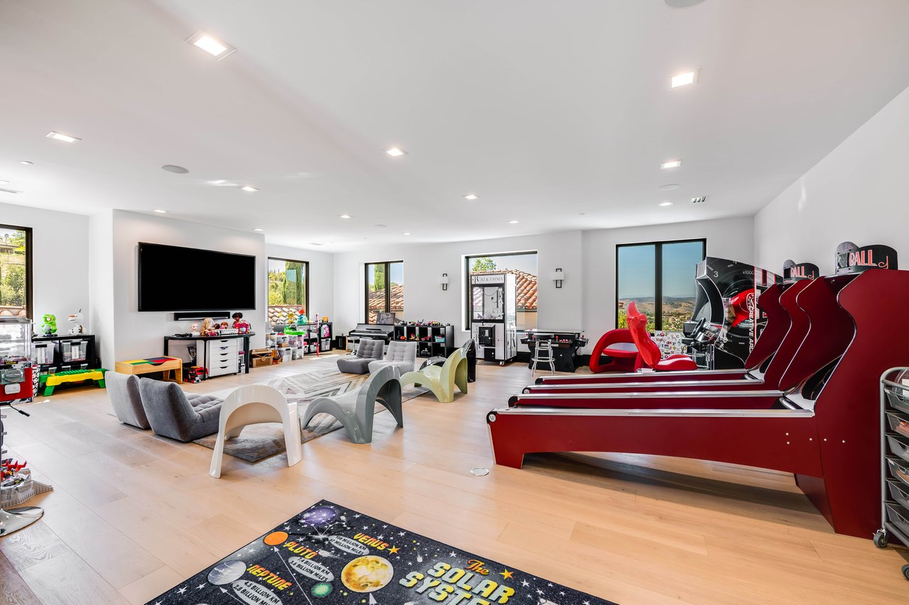 25201 Prado Del Misterio