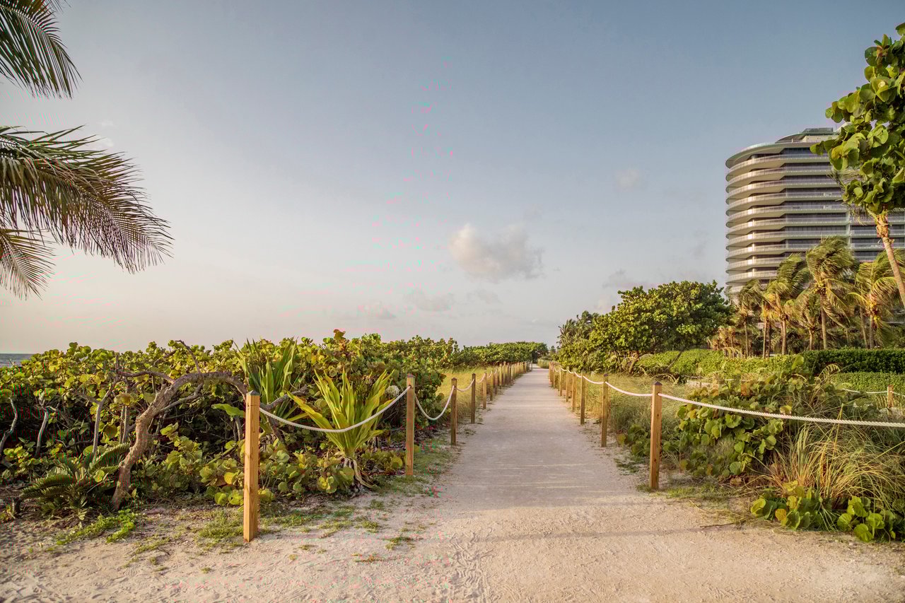Surf Row Residences