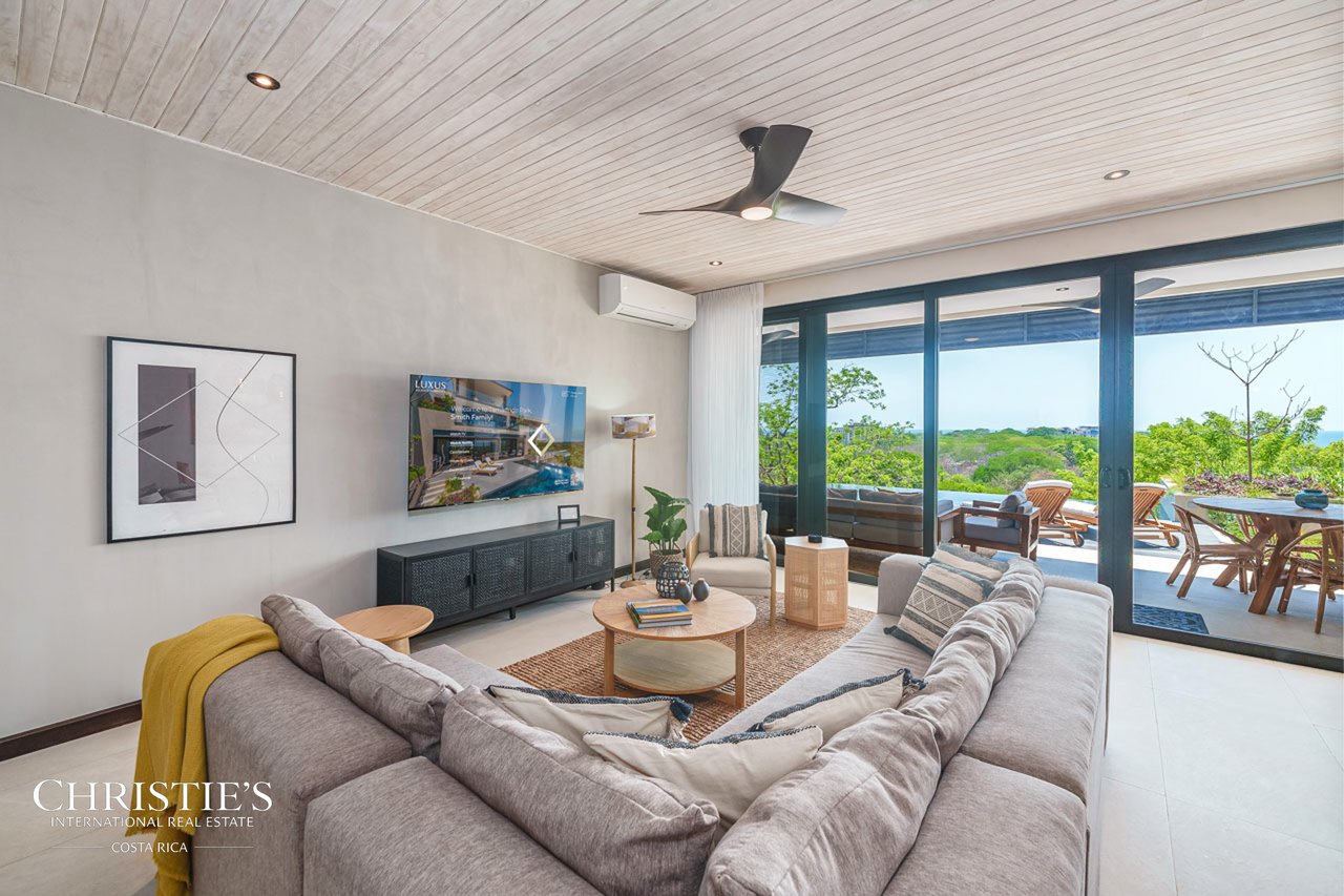 Modern Luxury Villa with Panoramic Ocean Views in Tamarindo - Villa Brisas del Mar