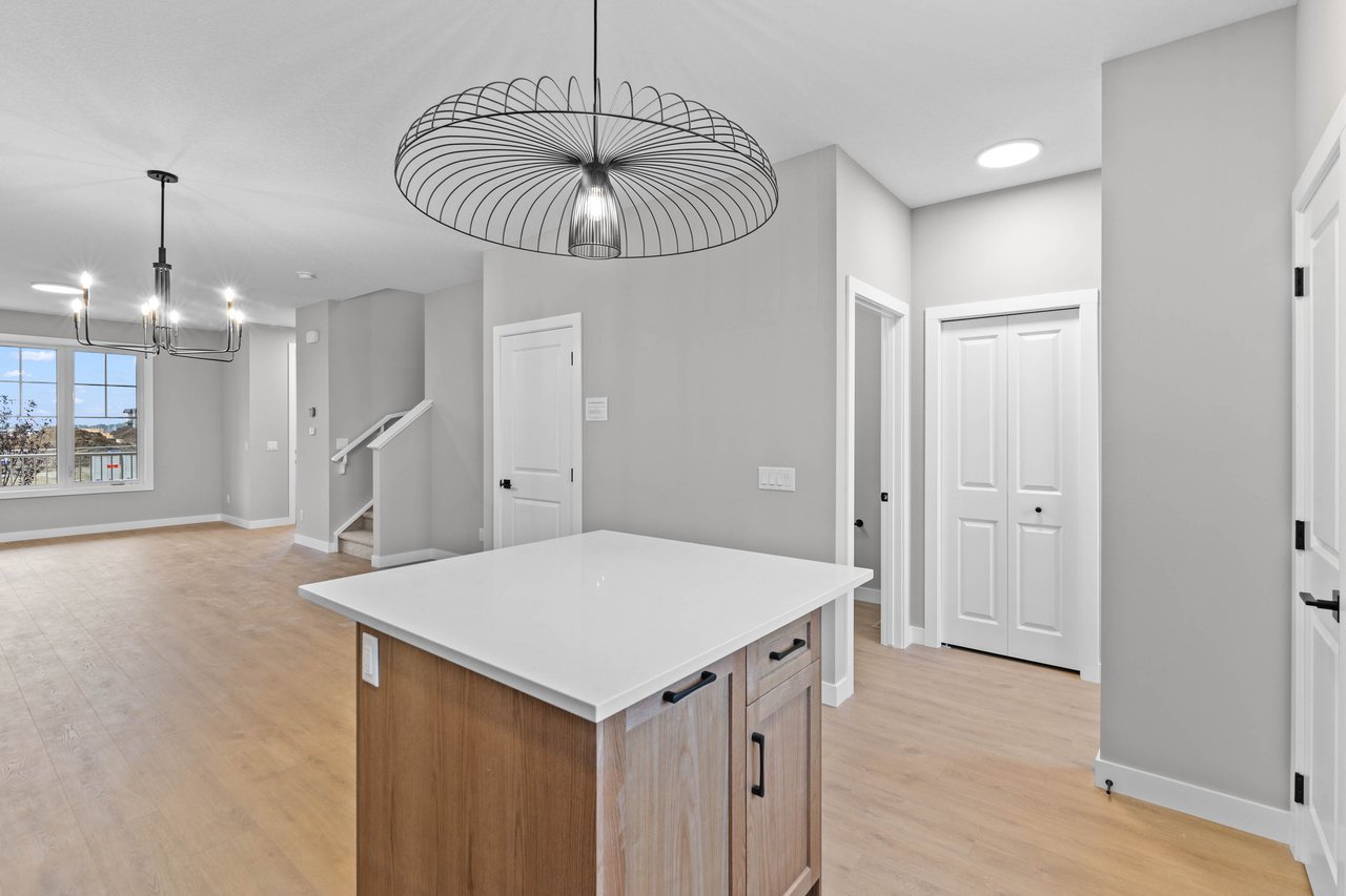 191 Belvedere Crescent SE