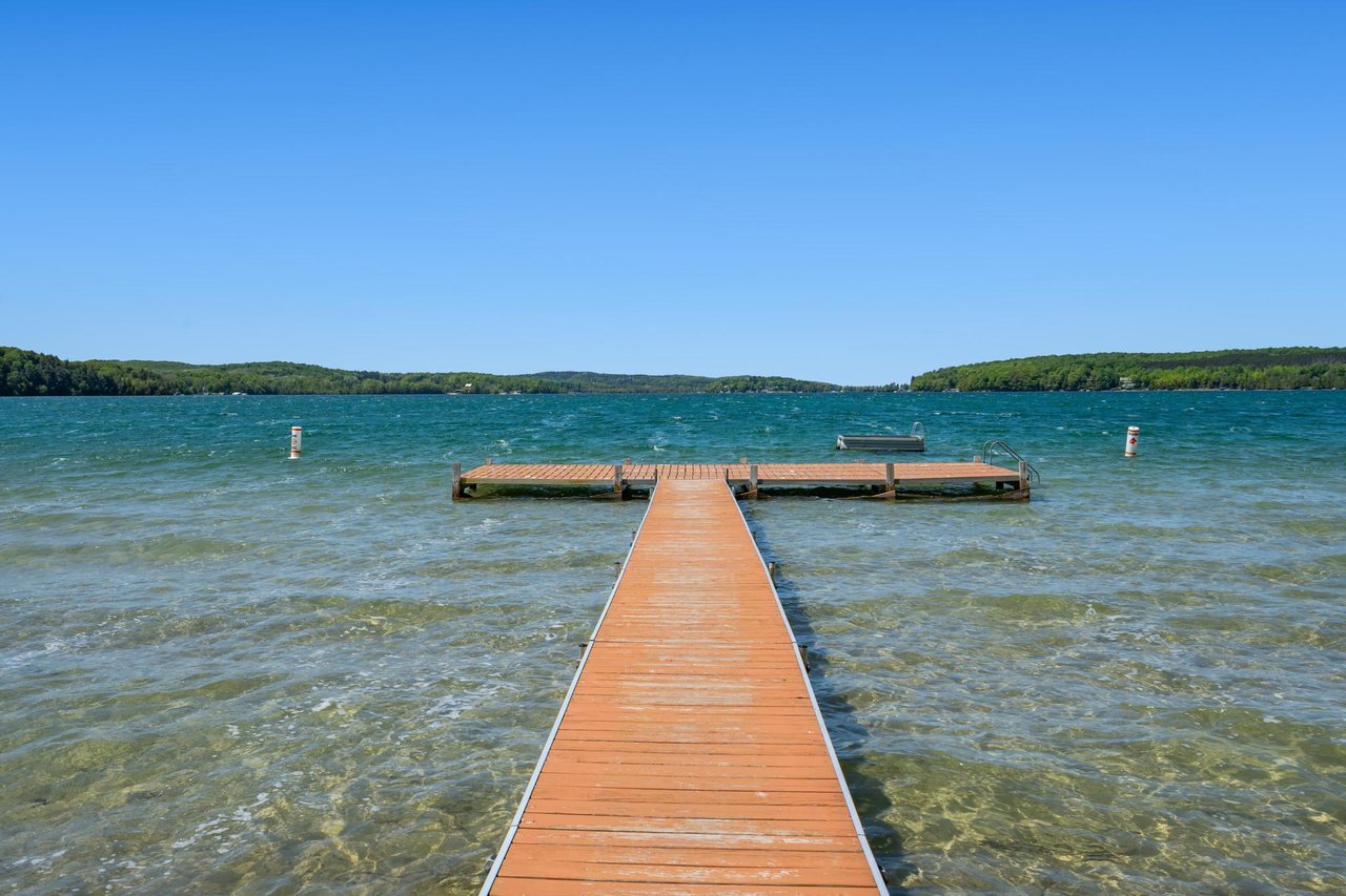 Wildwood Condo, Walloon Lake