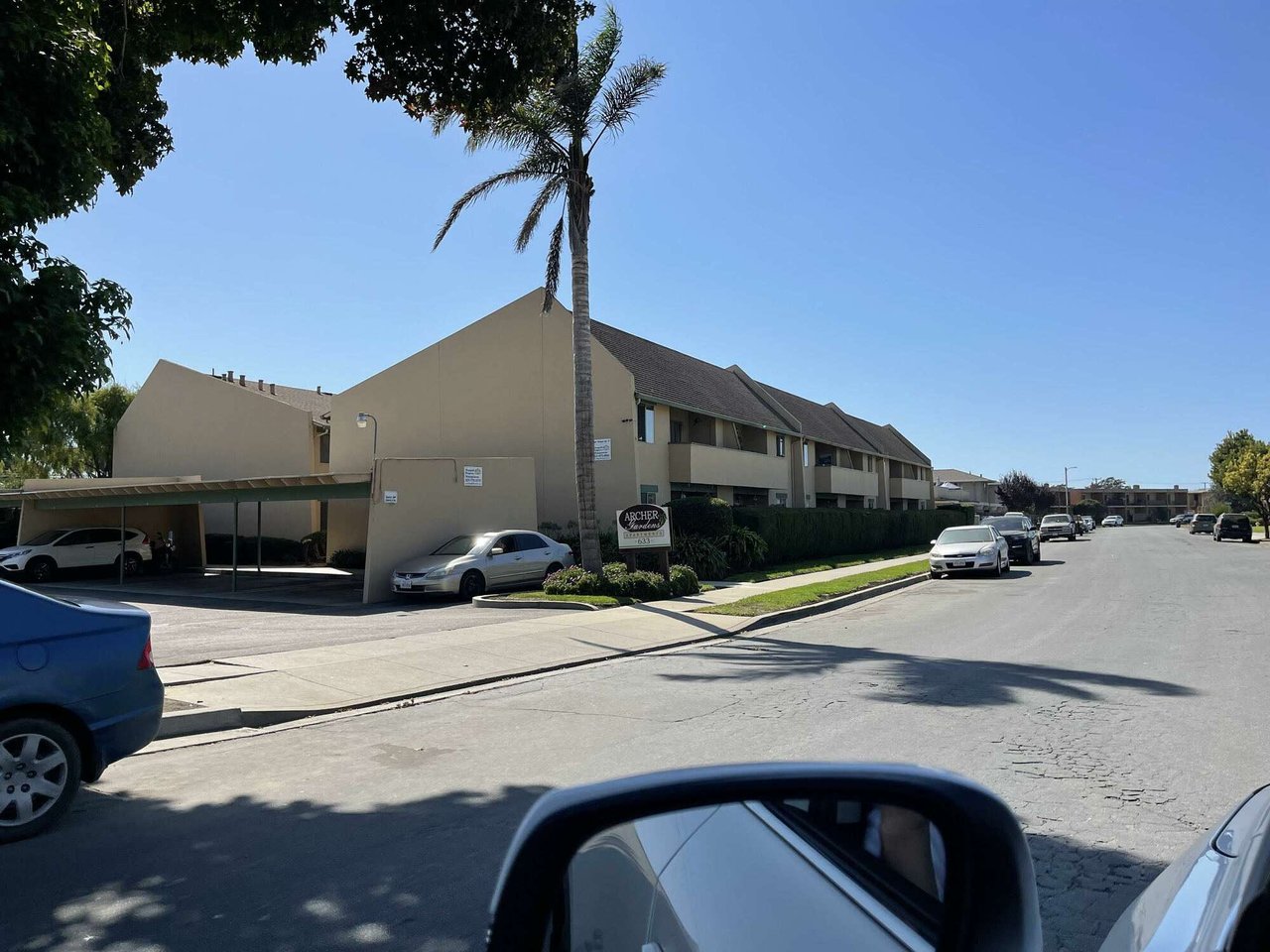 32-Unit Archer Gardens Apartments in Salinas Trades for $8.25MM