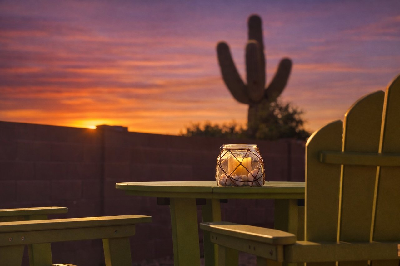 8242 S Hidden Trail Ct