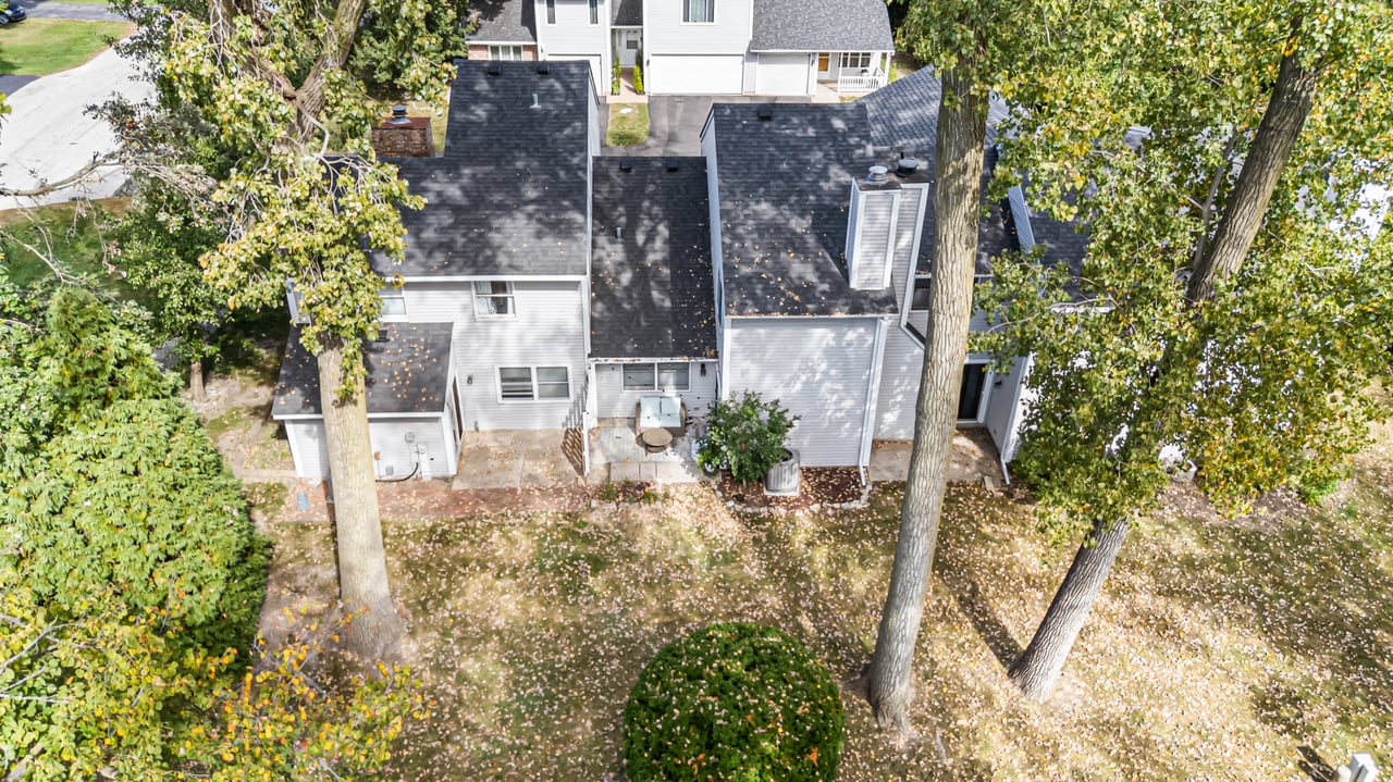 1953 Charles Ln