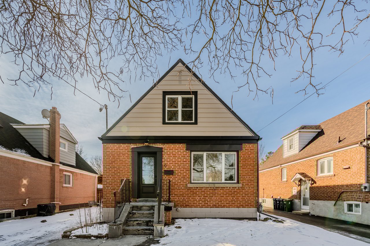 6 Evandale Rd