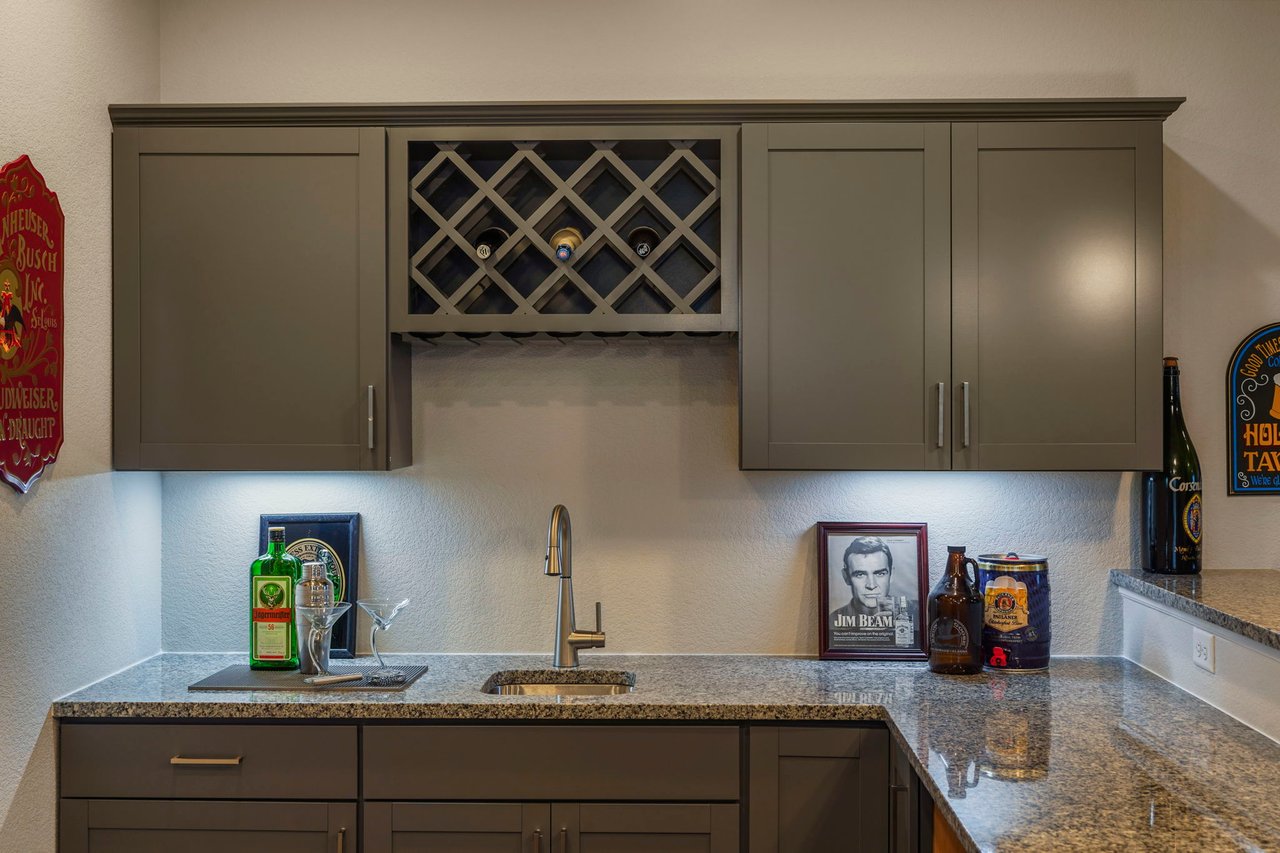 4354 Hanging Lake Circle