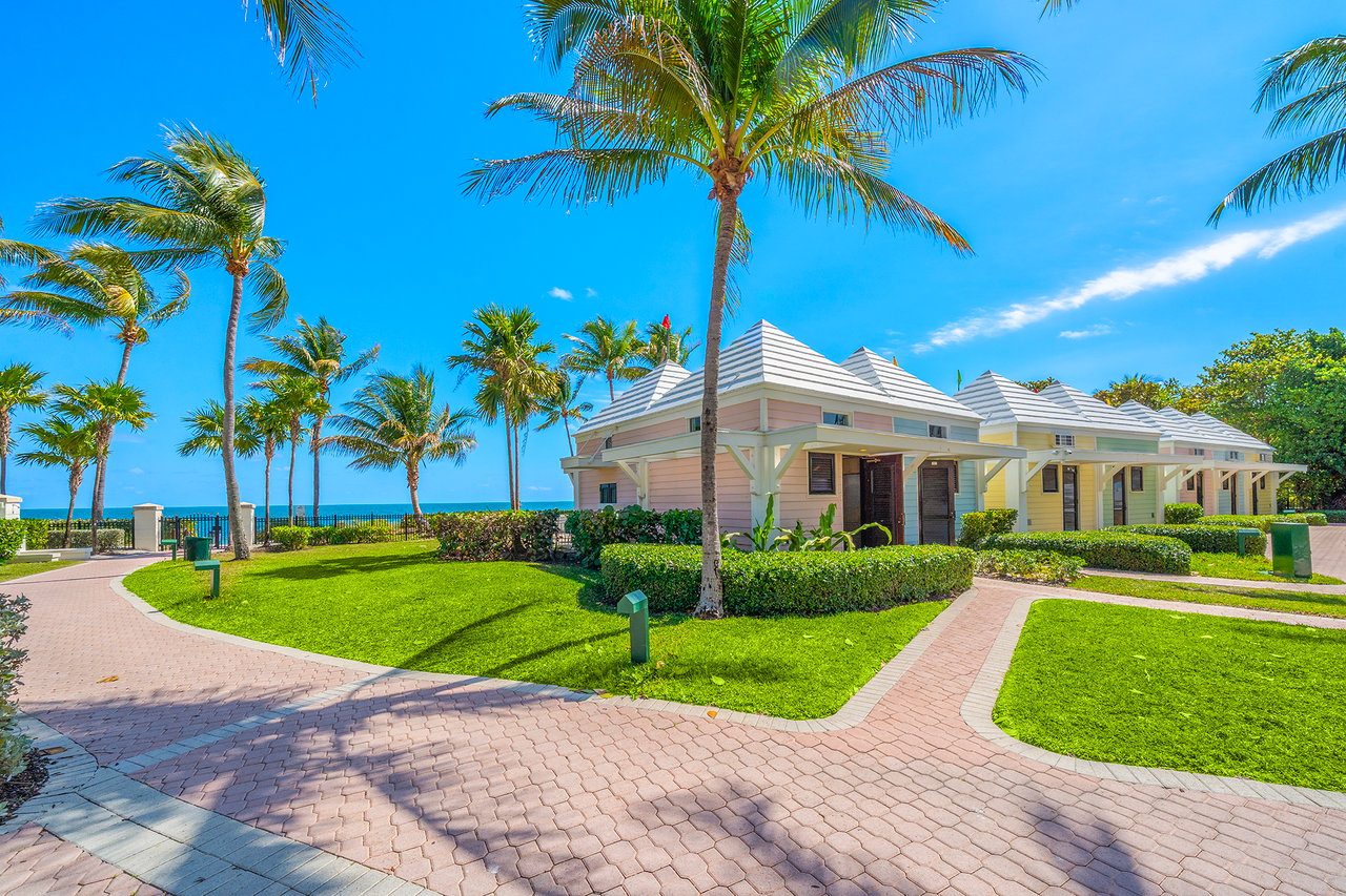 797 Crandon Boulevard Cab 101