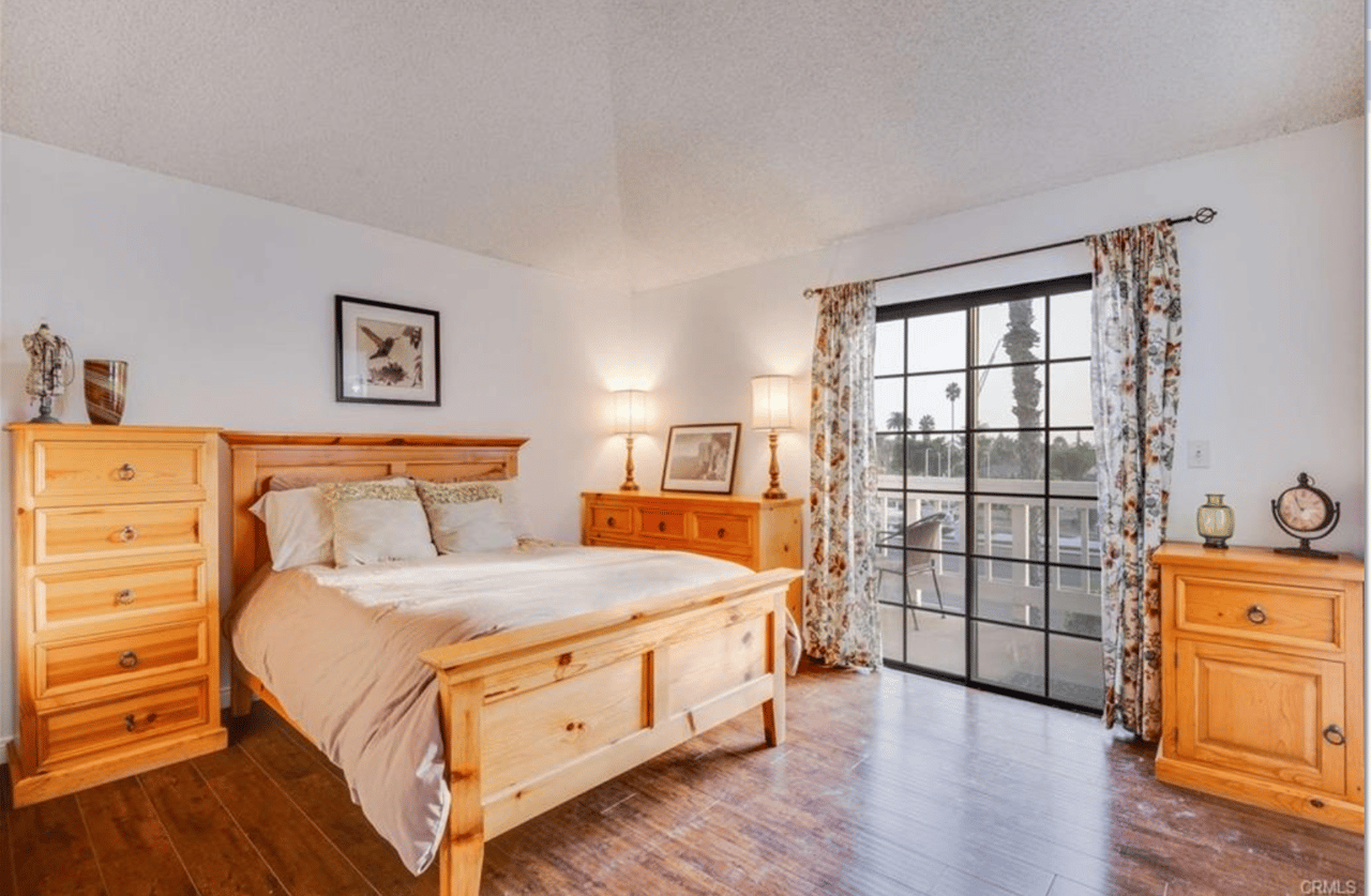 4751 E Pacific Coast Hwy Unit#201