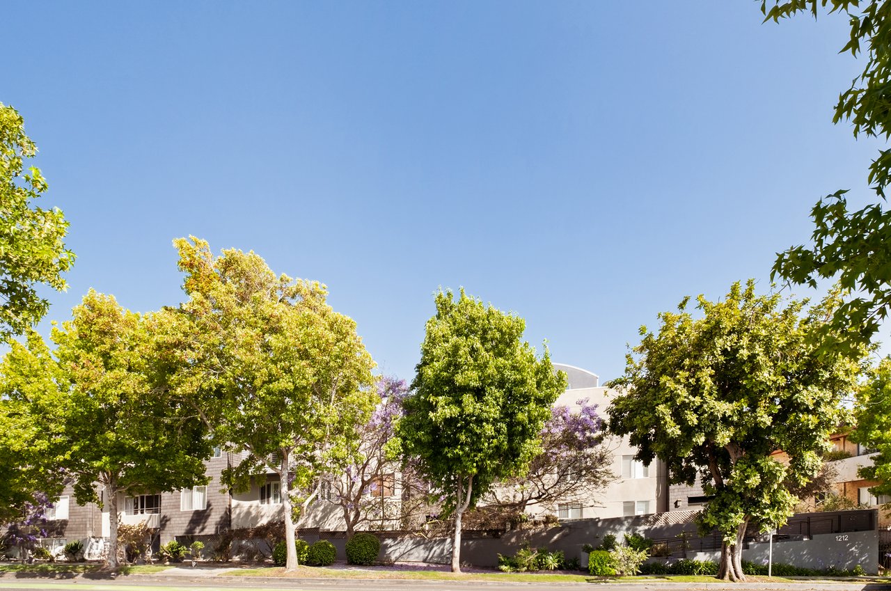1212 Ocean Park Boulevard #2, Sunset Park